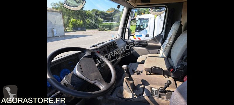 Vägmaskiner Renault PREMIUM