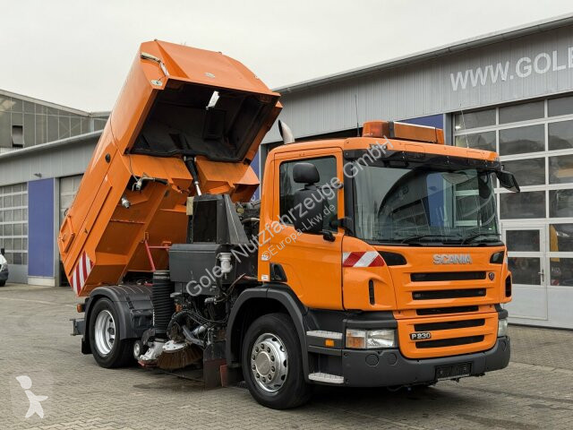 آلة لصيانة الطرق Scania P230 Kehrmaschine...