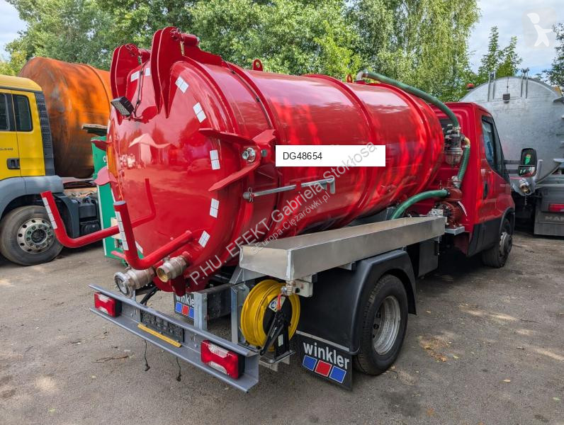 آلة لصيانة الطرق Iveco 72-210