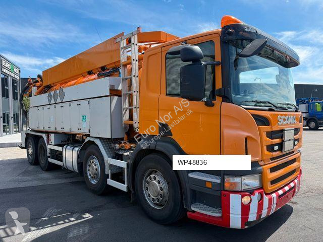 Maskine til vejarbejde  SCANIA P380 8x2*6...