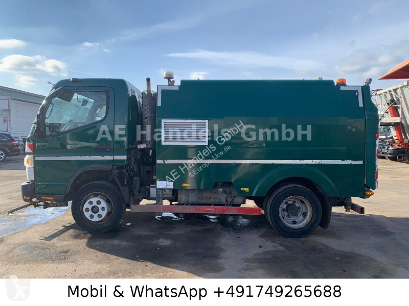 آلة لصيانة الطرق Mitsubishi FUSO 7C15 BROCK...
