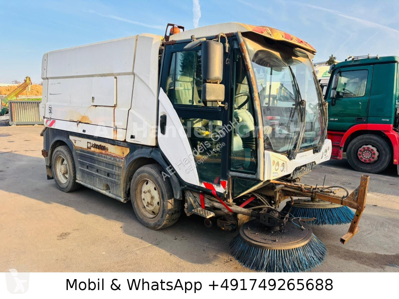 Engin de voirie  Johnston Bucher C401 Sweeper *
