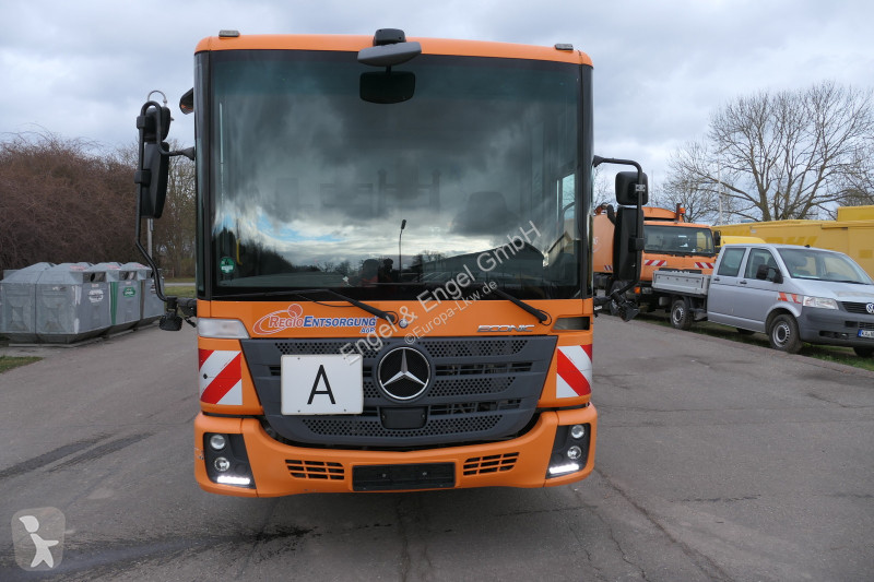 Engin de voirie Mercedes 2635 NGE-L62N Econic...