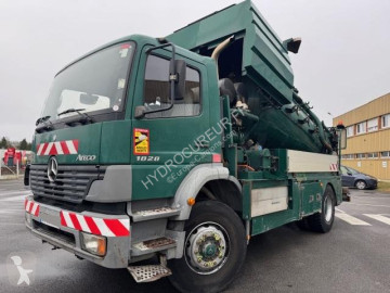 شاحنة ضخّ مائي Mercedes