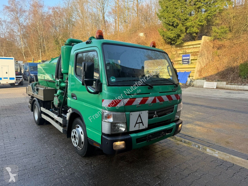 آلة لصيانة الطرق Mitsubishi Fuso Saugwagen,...