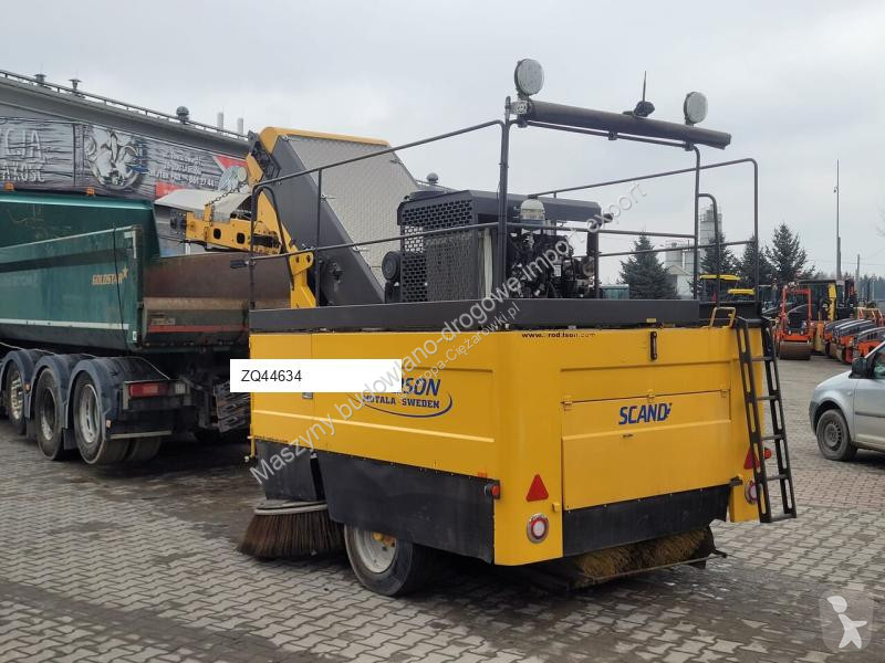 آلة لصيانة الطرق Broddson SCANDIA 2500