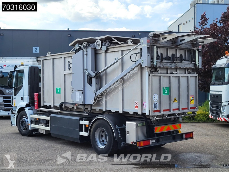 آلة لصيانة الطرق Iveco 330 4X2 Slaughter waste...