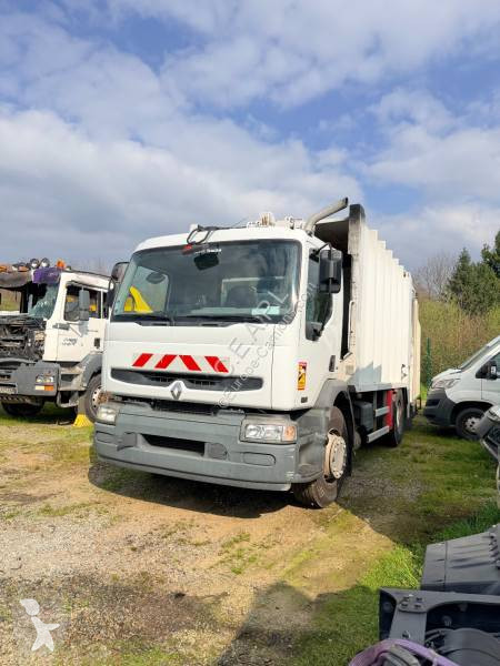 Engin de voirie Renault