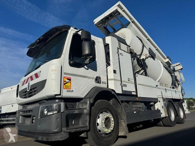 آلة لصيانة الطرق Renault 380 DXI