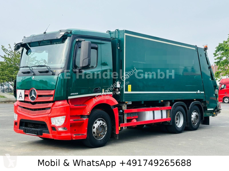 Engin de voirie Mercedes 2533 M ClassicSpace BL...