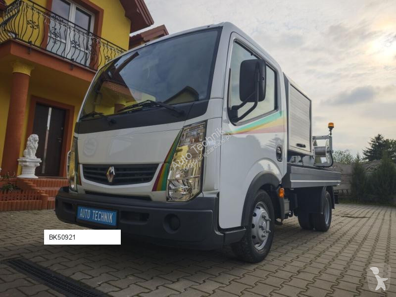 آلة لصيانة الطرق Renault Defco Combi
