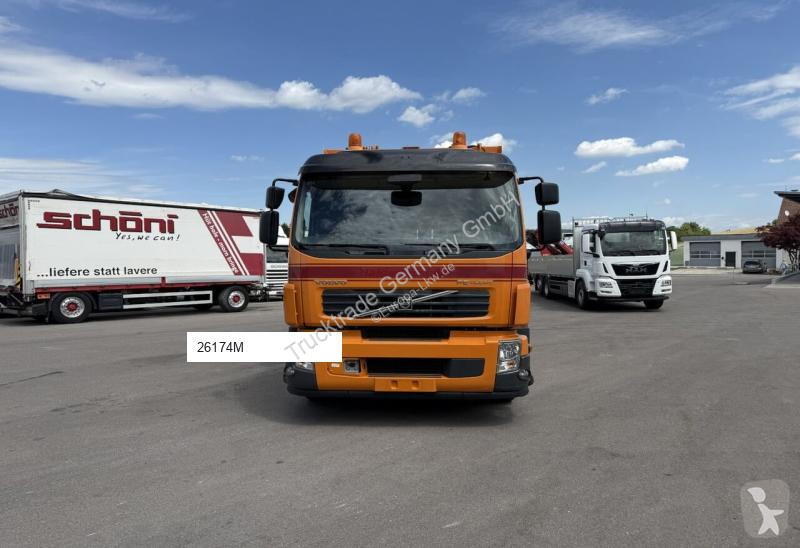 آلة لصيانة الطرق Volvo 638 FE Stummer /...