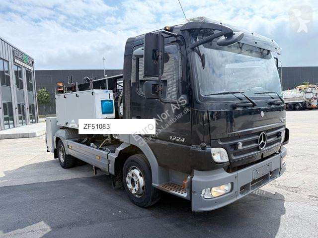 Maskine til vejarbejde  MERCEDES-BENZ Atego...
