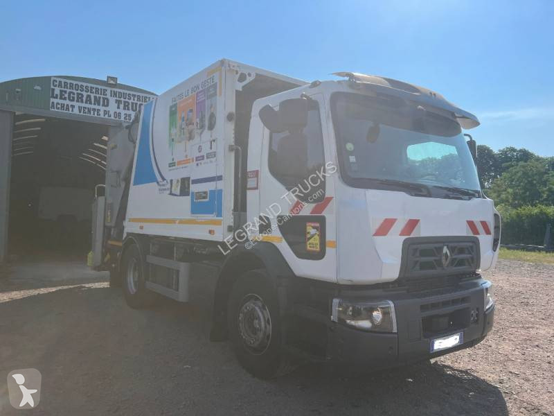 Engin de voirie Renault