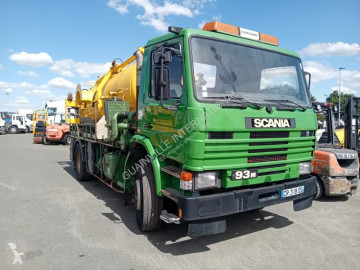 Camion hydrocureur Scania