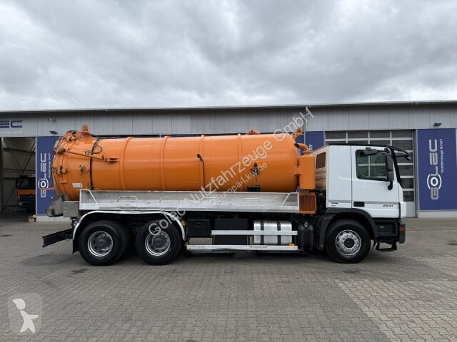 آلة لصيانة الطرق Mercedes Actros 2641...
