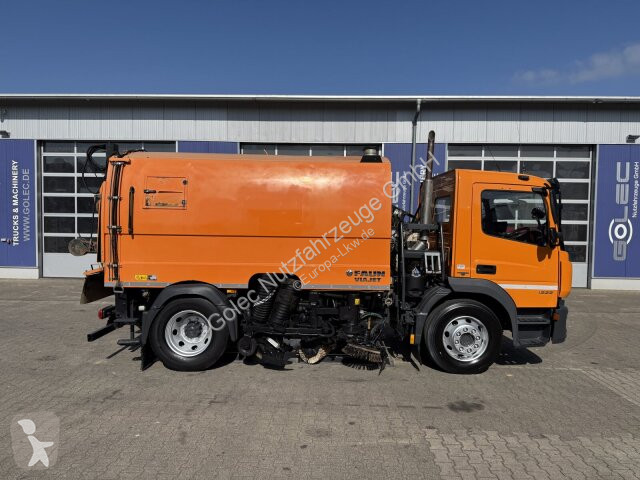 آلة لصيانة الطرق Mercedes ATEGO 1323...