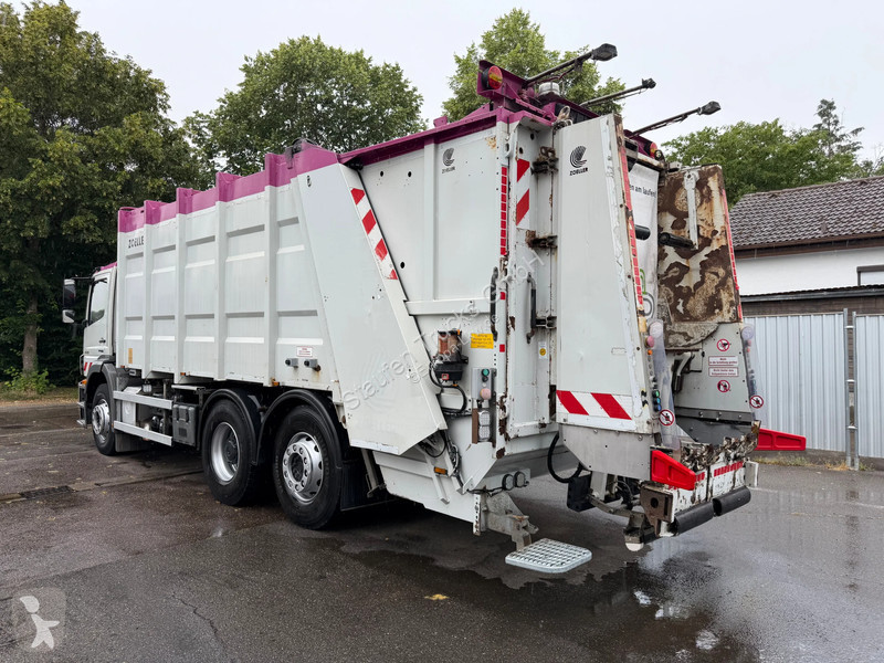 Engin de voirie Mercedes 2529 6 Stück Müllwagen...
