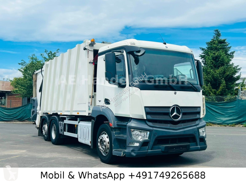 Engin de voirie Mercedes 2533 M BL Faun Zöller...