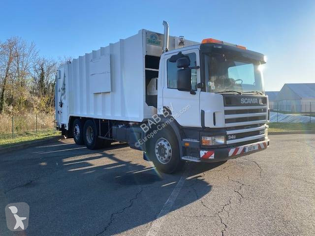 Engin de voirie Scania