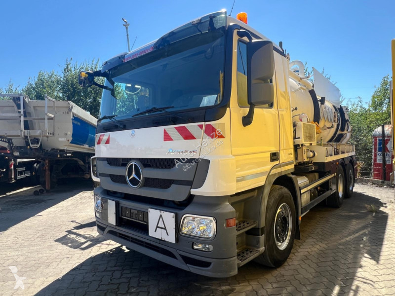 آلة لصيانة الطرق Mercedes Actros 2546 L 6x2...