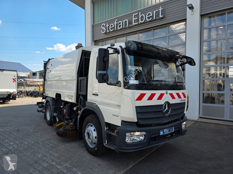 آلة لصيانة الطرق Mercedes 1323 LKO FAUN VIAJET...