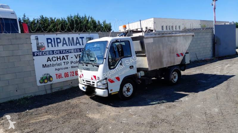 Коммунальная техника  Isuzu