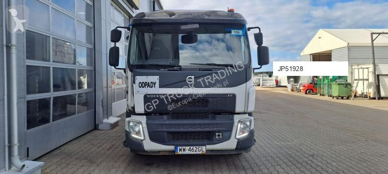 Engin de voirie Volvo FE 280