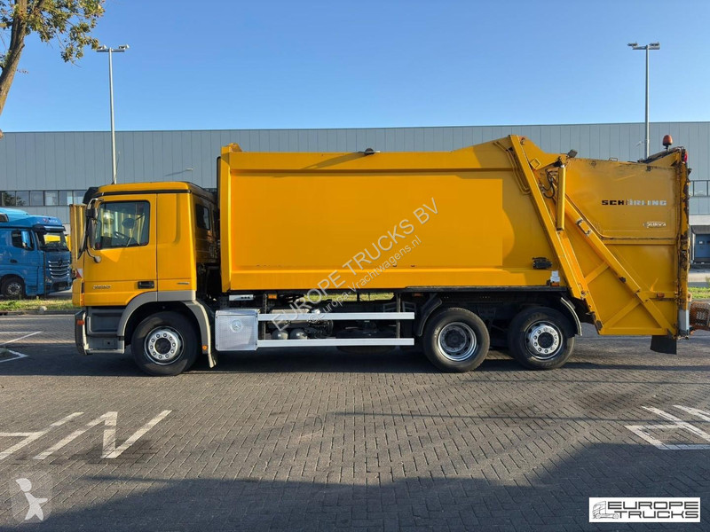 Silniční stroje Mercedes 2532 Steel/Air - 6x2 -...