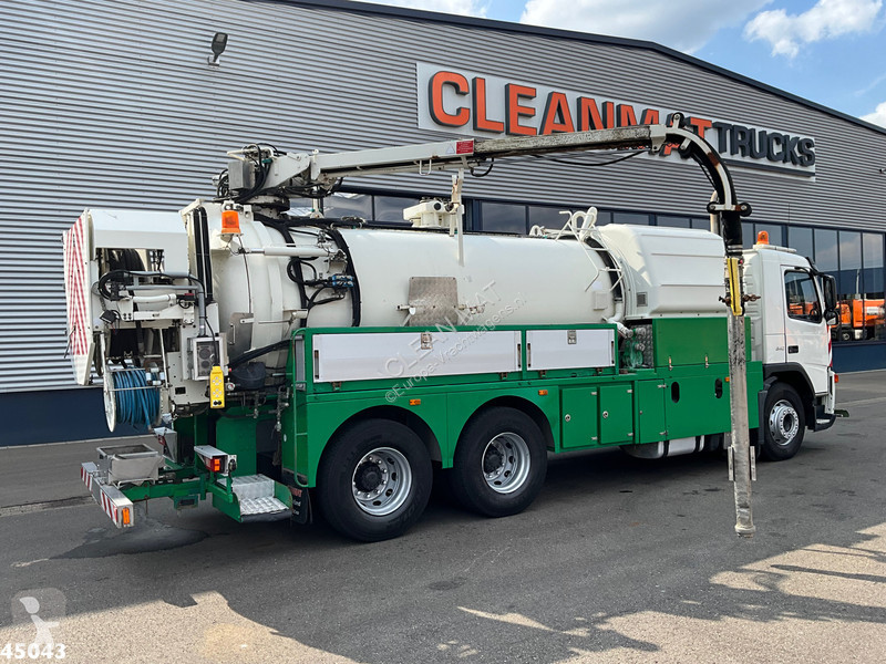 Engin de voirie Volvo 340 6x4 7m³ Combi...