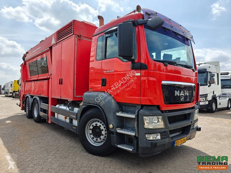 Коммунальная техника  MAN 28.440 6X2-4 BL Euro5...