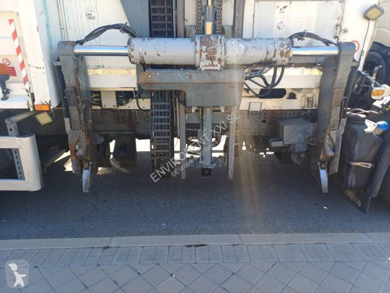 Utilaje pentru drumuri Iveco