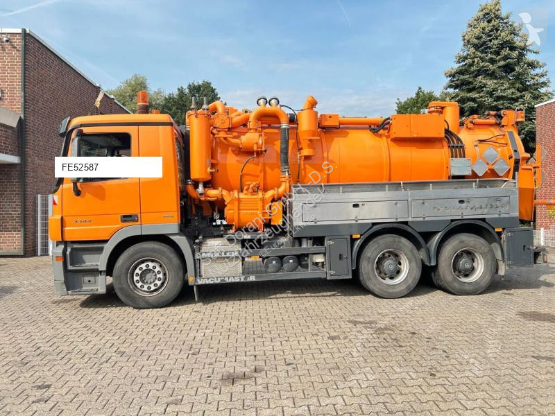 Vehículo de limpieza viaria Mercedes VMF 110EGH