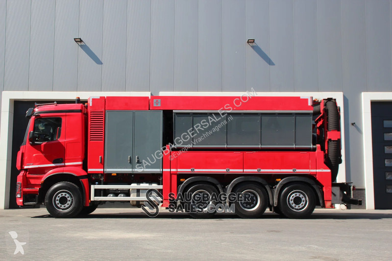 Gemeentevoertuig Mercedes 3251 RSP SAUGBAGGER 2020