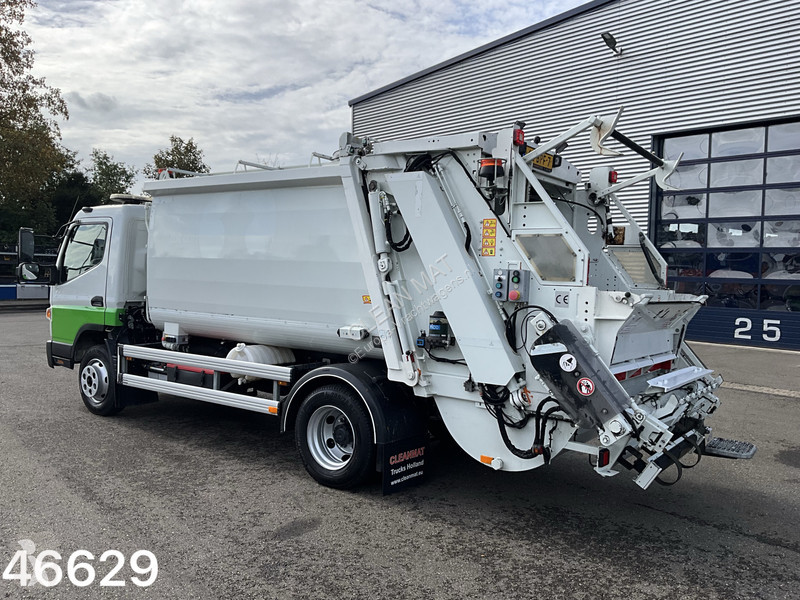 Vehículo de limpieza viaria Fuso 9C18 Zoeller...