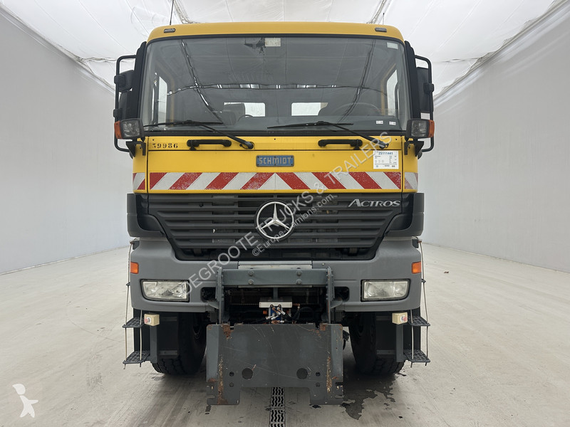 Mercedes 2031 - 4x4 sneeuwruimer road network...