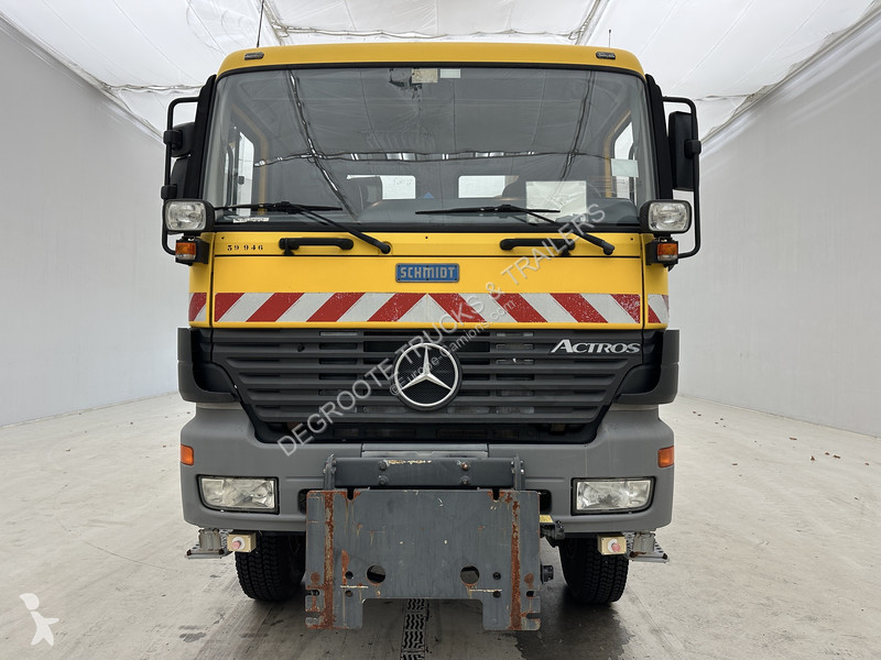 Mercedes 2031 - 4x4 sneeuwruimer road network...