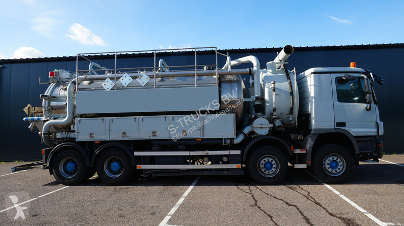 آلة لصيانة الطرق Mercedes ACTROS 8x4 vacuum...