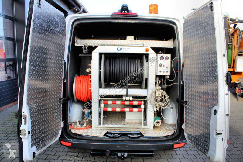 آلة لصيانة الطرق Mercedes 316 CDI 1m² F&F...