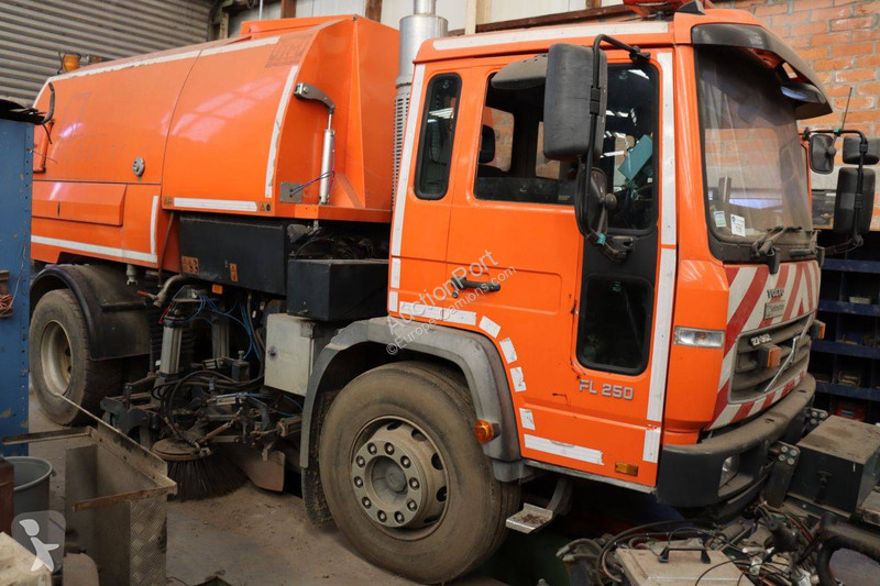 Volvo E17.0 road network trucks