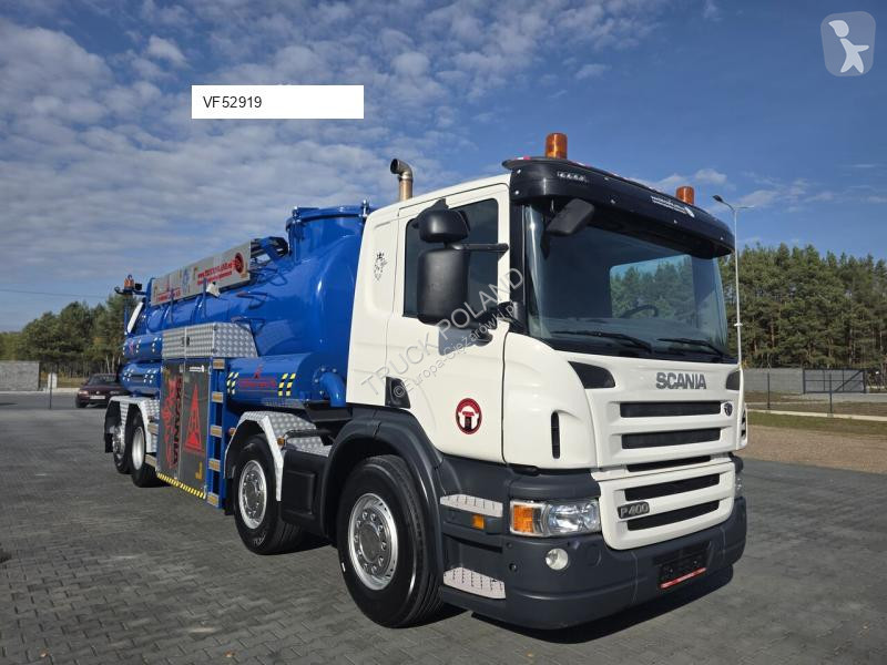 Útfenntartó-és-karbantartógép Scania LARSEN...