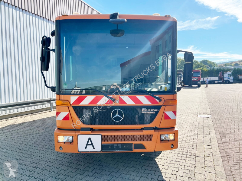 آلة لصيانة الطرق Mercedes Econic 2629 L/NLA...