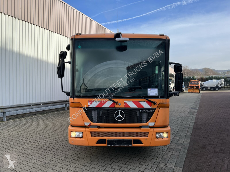 آلة لصيانة الطرق Mercedes Econic 2633 L 6x2/4...