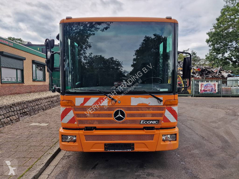 Utilaje pentru drumuri Mercedes 2628