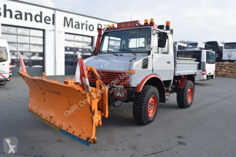 Silniční stroje Mercedes 424