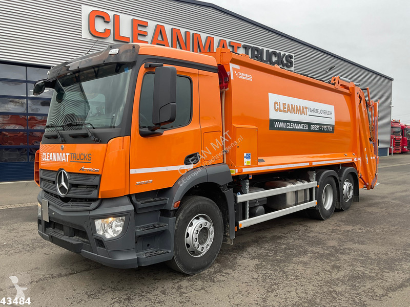 Silniční stroje Mercedes 2533 Terberg RosRoca 23m³