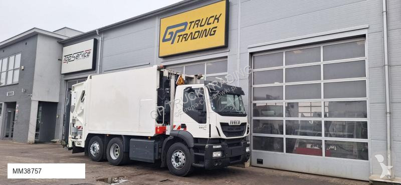 Utilaje pentru drumuri Iveco 330 CNG NISKOEMISYJNY
