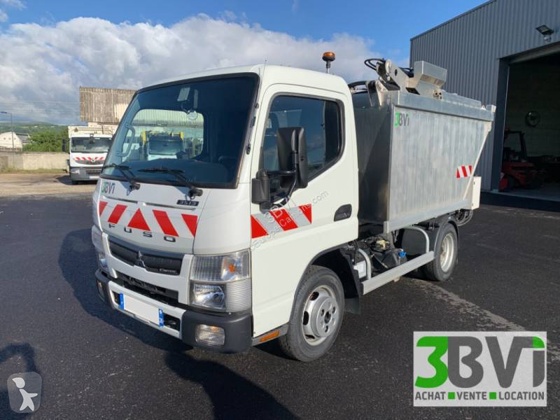 Silniční stroje Mitsubishi Fuso