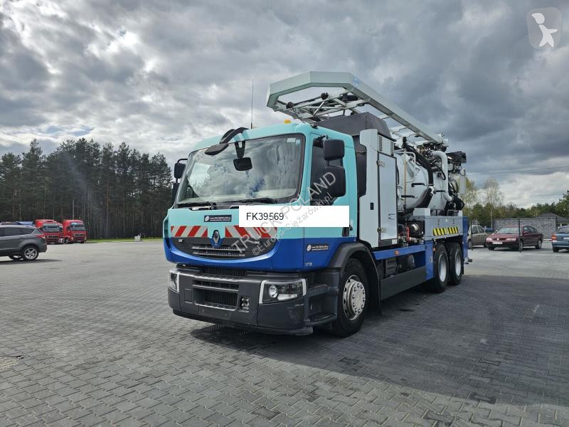 Renault RIVARD RECYTLING road network trucks
