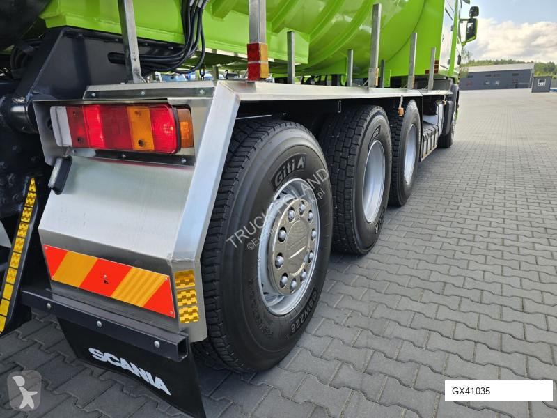 Silniční stroje Scania Disab Centurion P210/9
